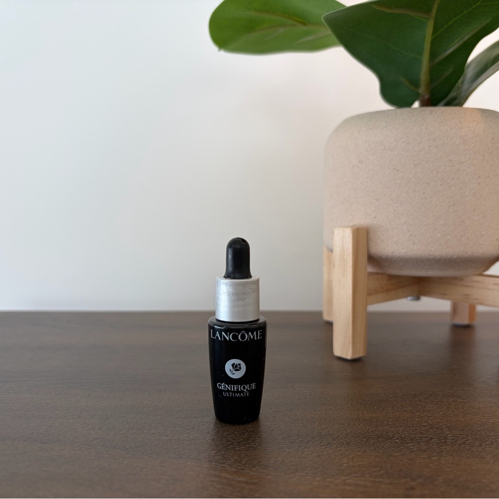 Lancome  genifique ultimate 7ml